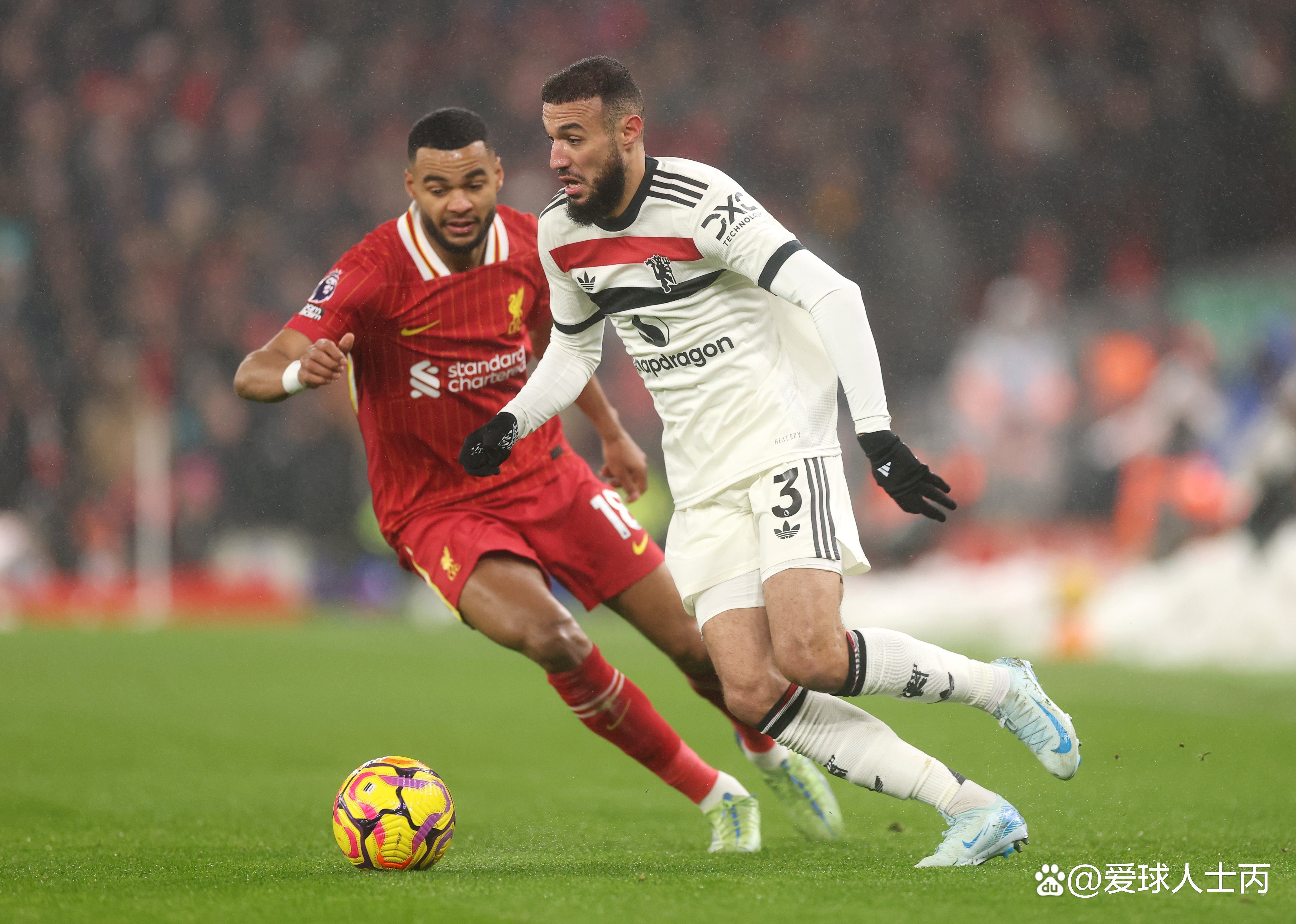 mk体育首页包含赛地聚焦：英超今晚热度飙升，利物浦临场应变，底气十足，数据趋势出现新变化的词条