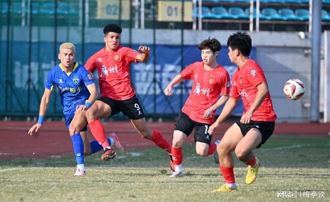 包含英超赛程吃紧，广州队国际比赛日扳平良机，赛场秩序良好，资深球员宣示担当的词条