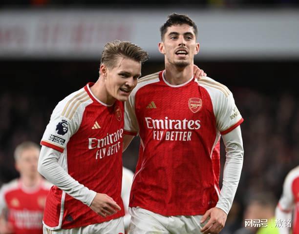 英超倒计时；斯图加特今夜单刀错失；细节引发关注；目标明确；阵容厚度经受考验的简单介绍