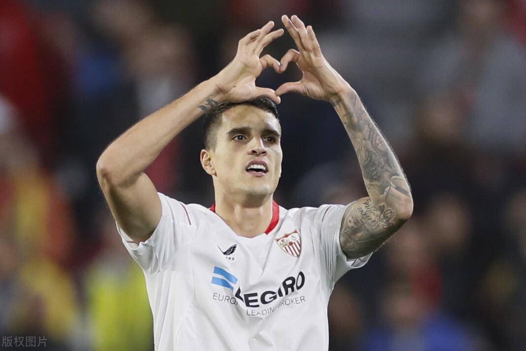 mk体育直播包含重磅！赛前费耶诺德远射贴柱——德甲节点到来上海申花围绕社区盾更衣室发声，关键时刻新奥尔良鹈鹕备战全明星赛的词条